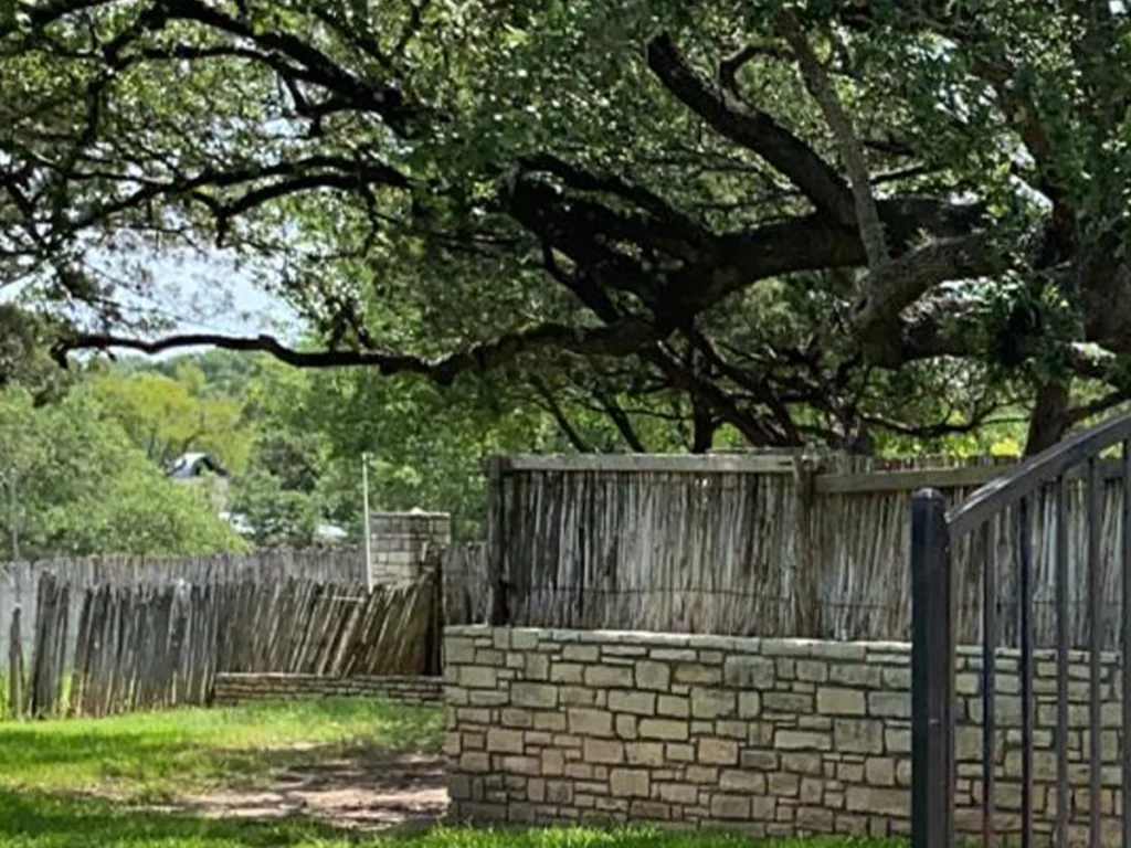 Texas residential fence upgrade for storm protection