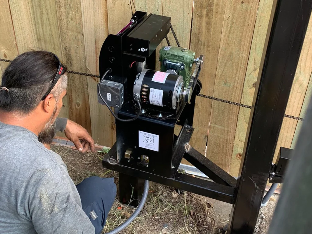 Automatic gate installation for Fort Worth homes