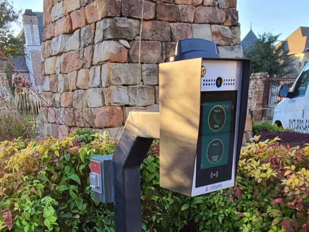 Call entry gate system securing a residential property in Plano, TX