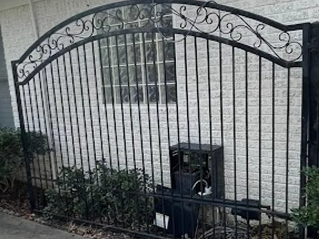 Custom Gate Design in Carrollton TX by Everlast Gates & Fence