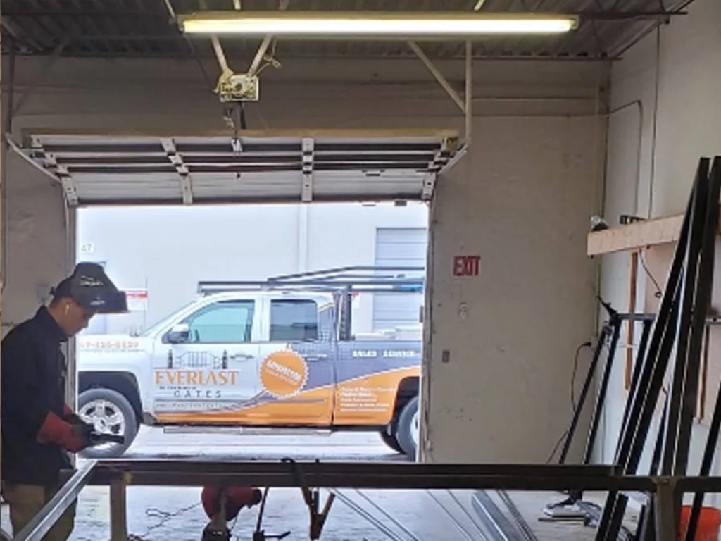 Custom iron fence by Everlast Gates & Fence enhancing security and style in Farmers, TX