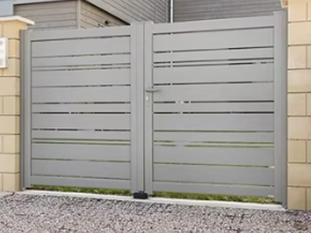 Easy way to plan swing gate installation in Farmers Branch for a welcoming driveway entrance