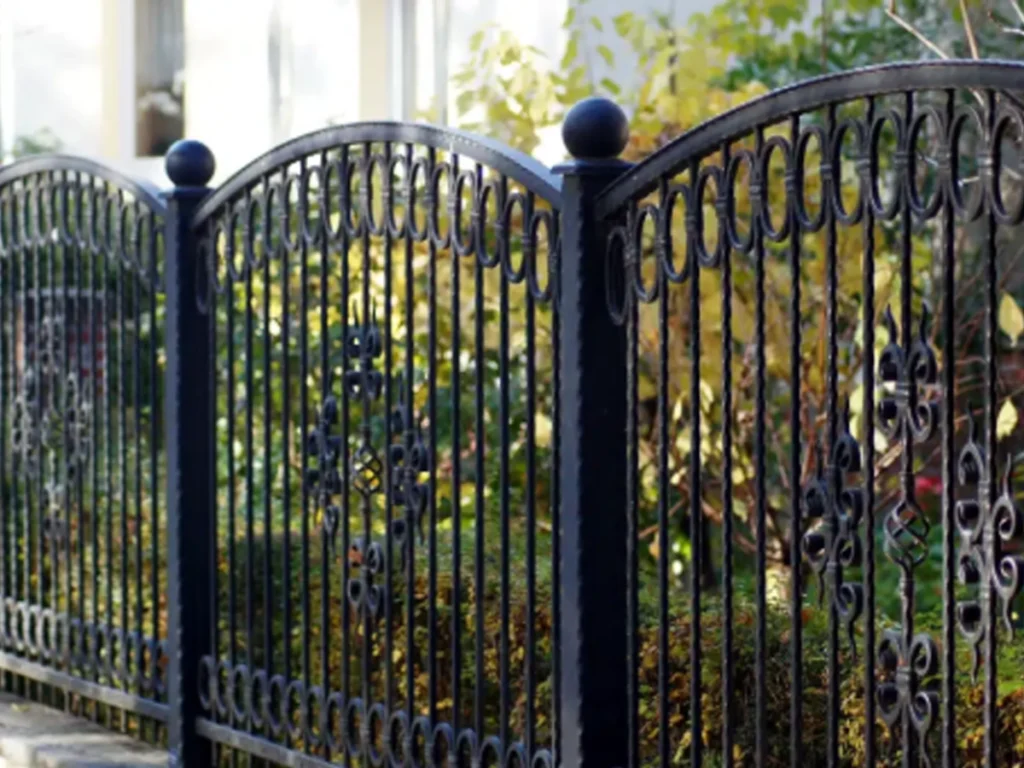 Easy ways to plan iron fence gate installation for a Fort Worth home