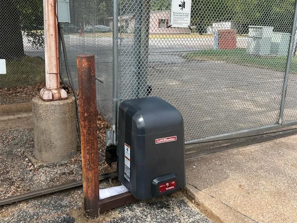 Electric Gate Care for Dallas Commercial Properties by Everlast Gates & Fence