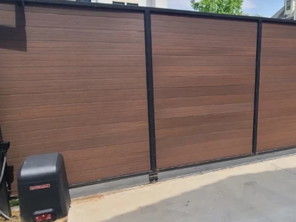 Electric gate installation in Farmers Branch by Everlast Gates & Fence