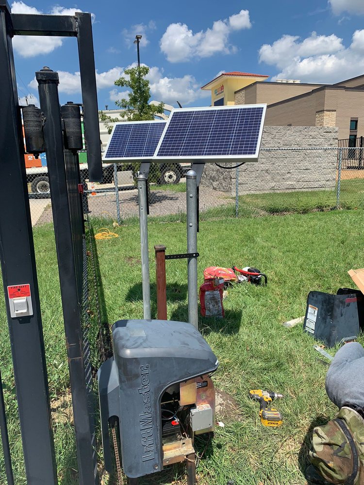 Reliable Solar Gate Installations in San Antonio by Everlast Gates & Fence