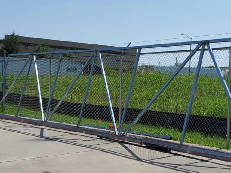 Commercial gate installation for Dallas businesses by Everlast Gates & Fence