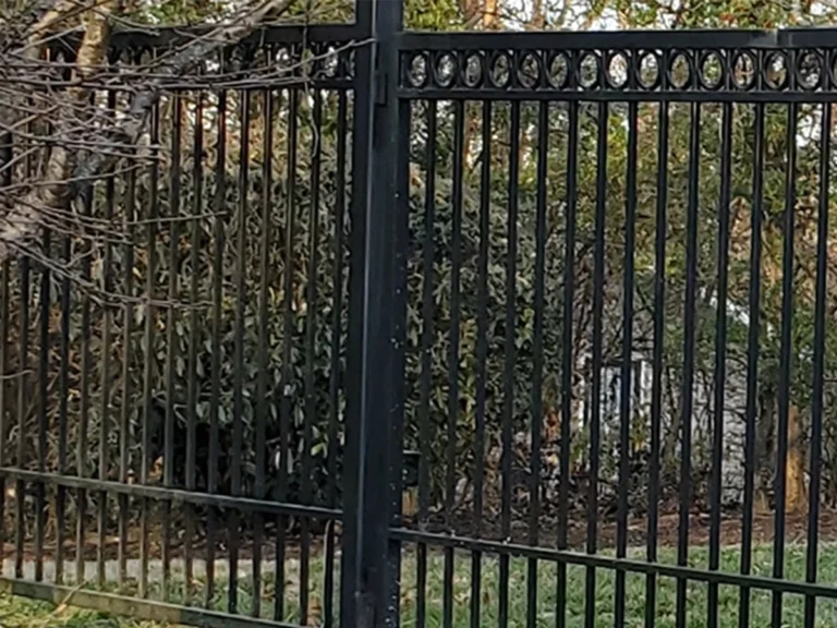 Dallas fence gate repair services by Everlast Gates & Fence