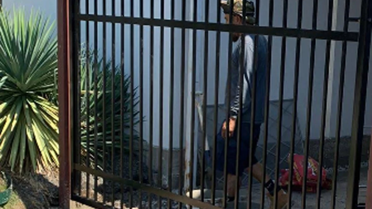 Hassle-free metal gate installation by Everlast Gates & Fence in Garland, TX