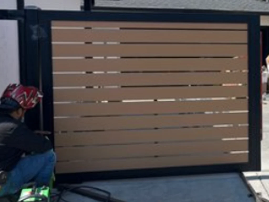 Professional Wood Gate installation in Wylie driveway