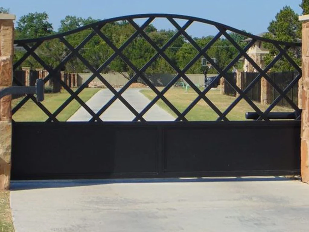 Sliding Gates Installation in San Antonio by Everlast Gates & Fence