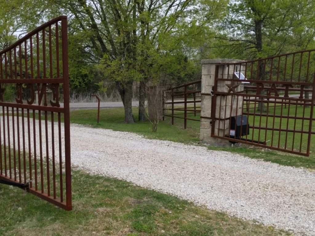 Custom San Antonio driveway gate installed by Everlast Gates & Fence