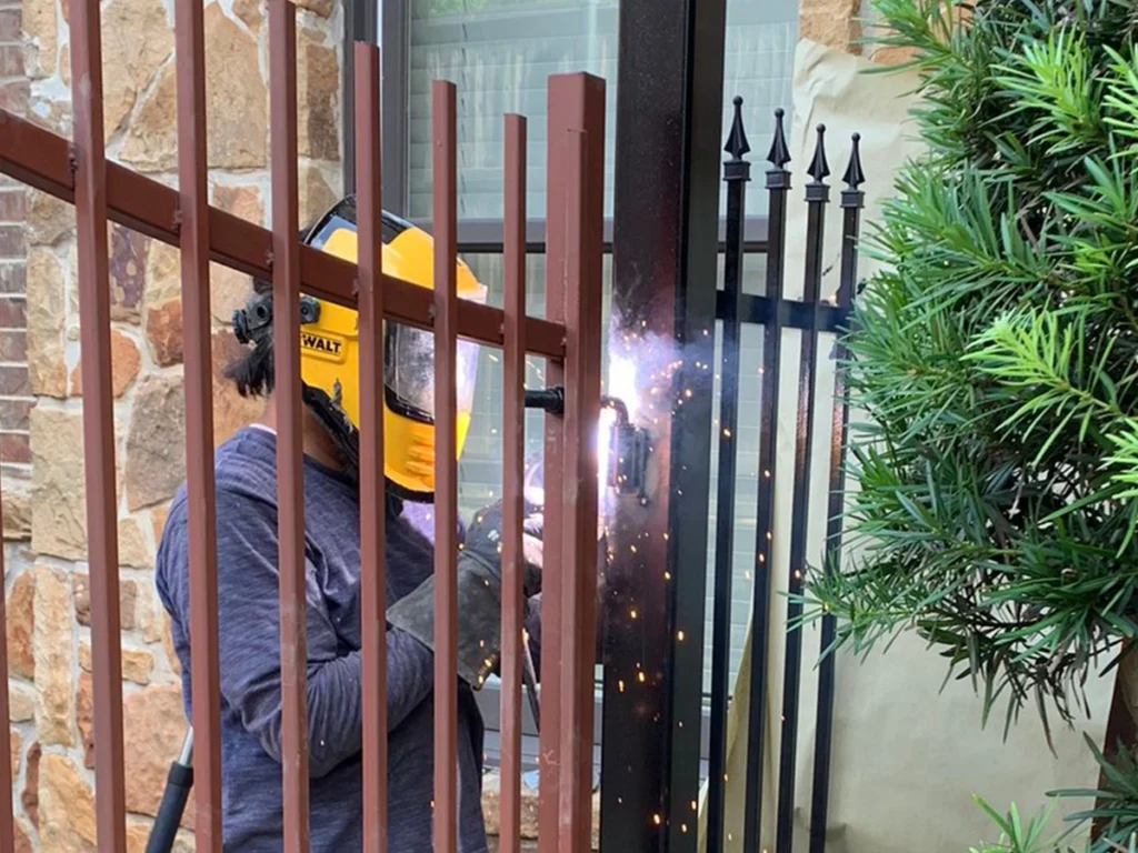 Residential gate installation in Frisco by Everlast Gates & Fence