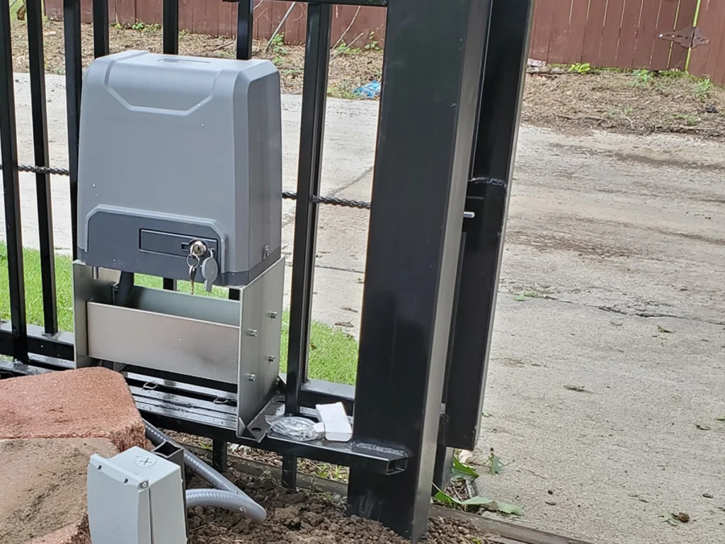 Automatic gate installation in Plano by Everlast Gates & Fence