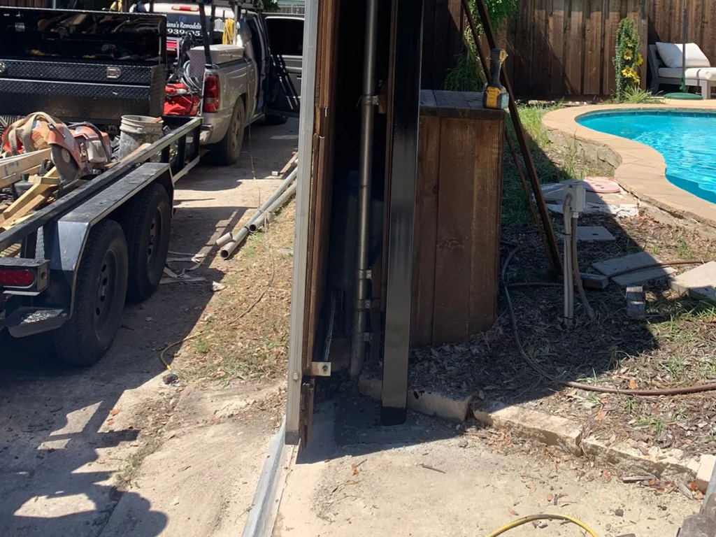 Sliding gate installation at a modern San Antonio home by Everlast Gates & Fence