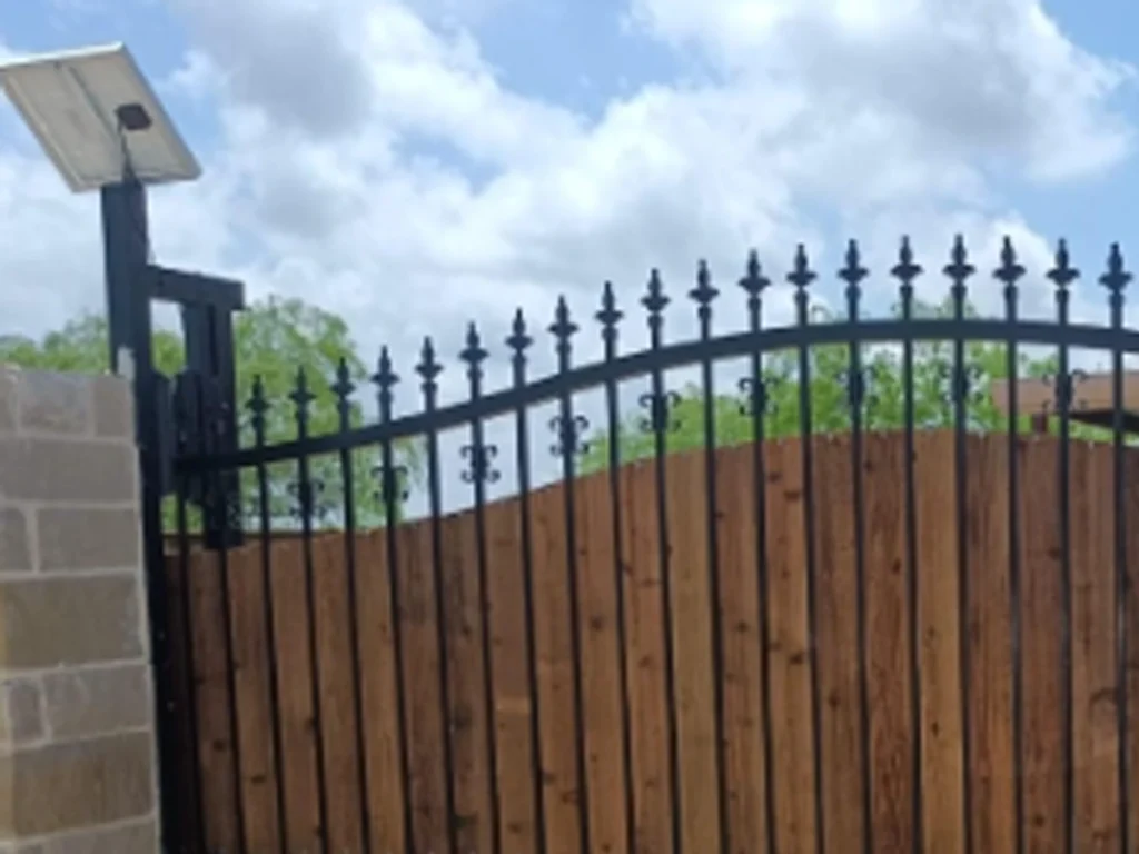 Solar Gate Installation Can Boost Energy Efficiency in Wylie Homes