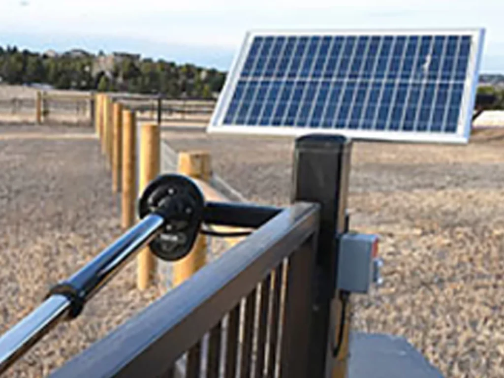 Solar gate system installation in a Richardson residential property