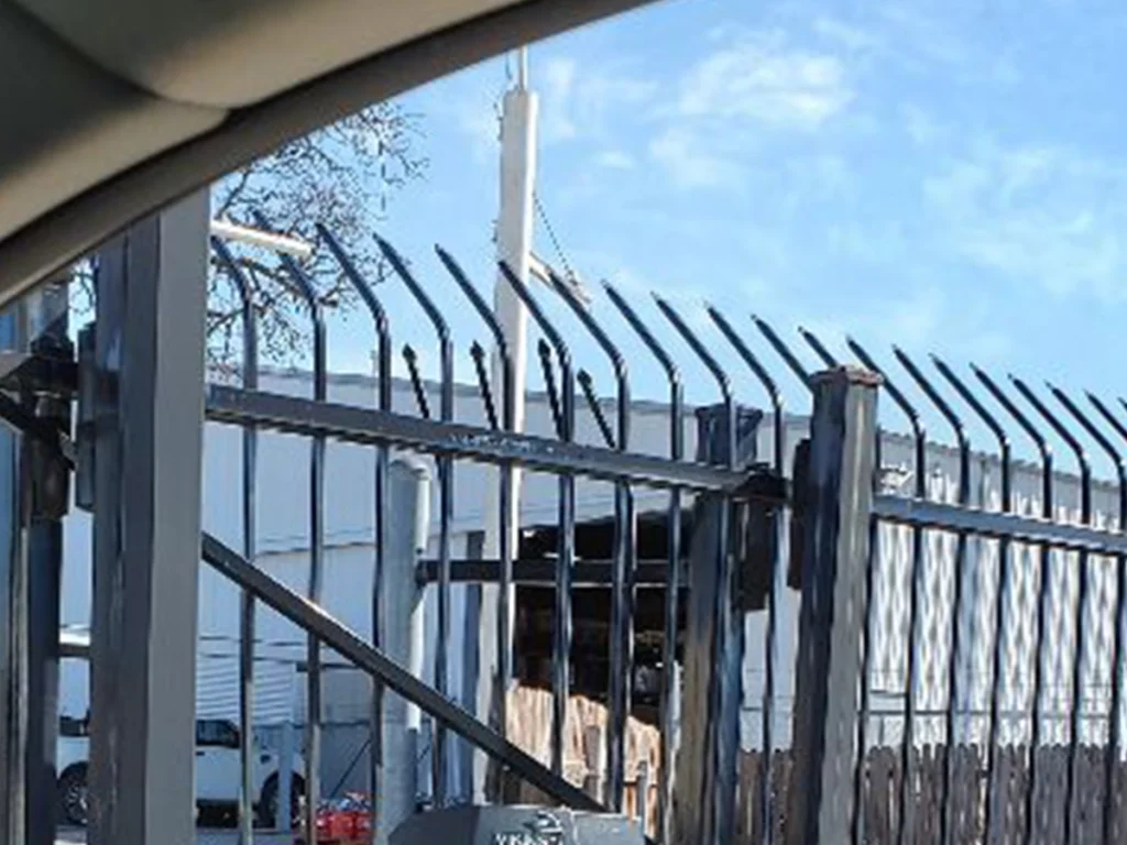 Everlast Gates & Fence technician providing commercial gate maintenance tips in Frisco