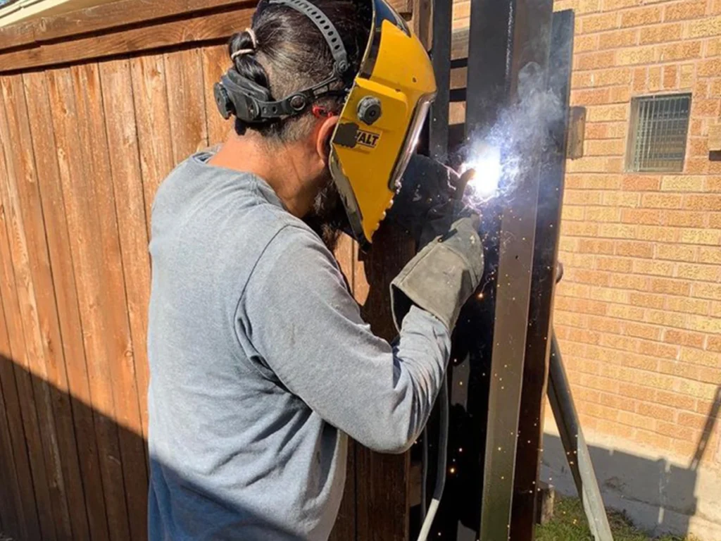 Emergency Welding Gate Repair in Frisco by Everlast Gates & Fence