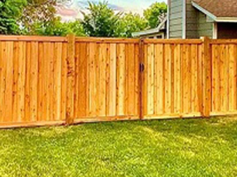 Wood Fence Installation Services in Garland by Everlast Gates & Fence