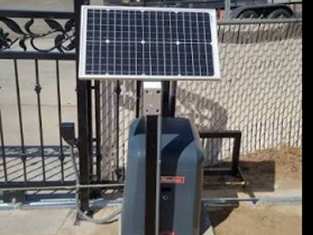 Solar gate providing renewable automated security in Wylie, Texas